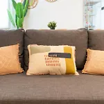 Ii Cozy & Modern Ayr 아파트 *